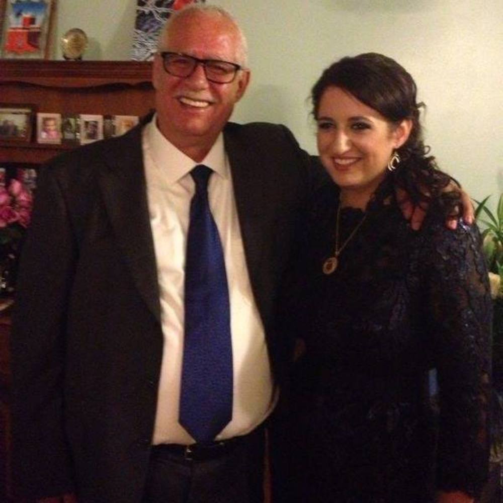 Meet your Posher, Deena